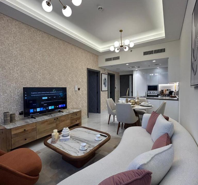 Al Barsha Apartment | Private Pool Stylish 1BR Arjan
