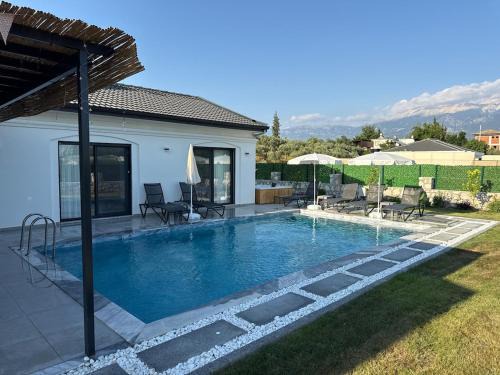 Faralya Villa | Private Pool Villa with Jacuzzi & Garden