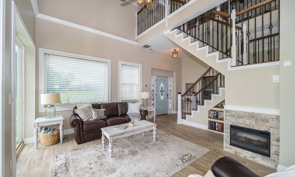 Davenport House | Private Ranch Style Home on Lake with gated access…couples retreat, very private