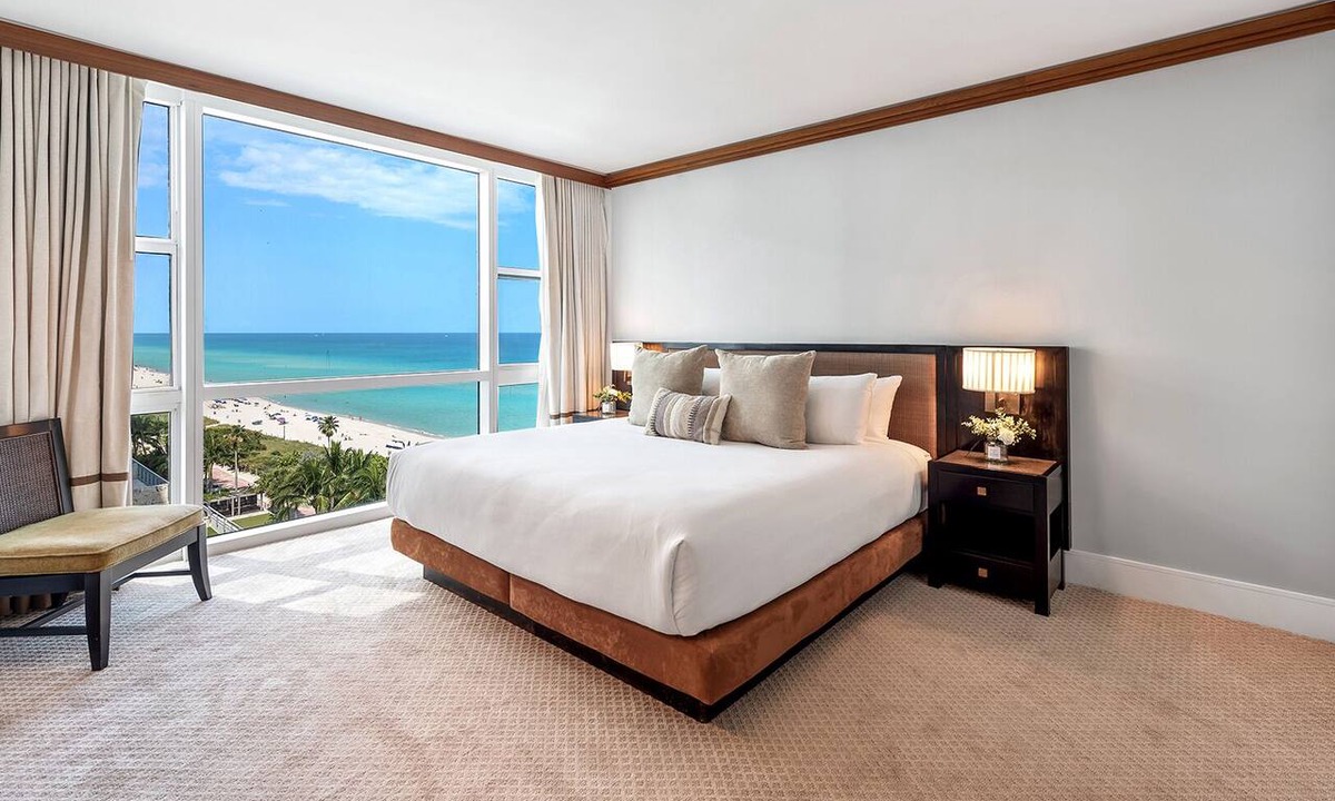 North Beach Condo | Private Residence at Carillon Miami Resort - 911