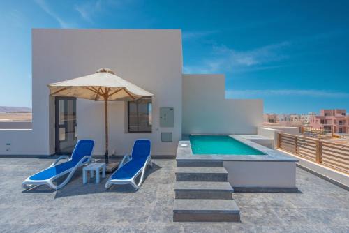 El Gouna Ski Chalet | Private Rooftop pool 3BR in Ancient Hill El Gouna