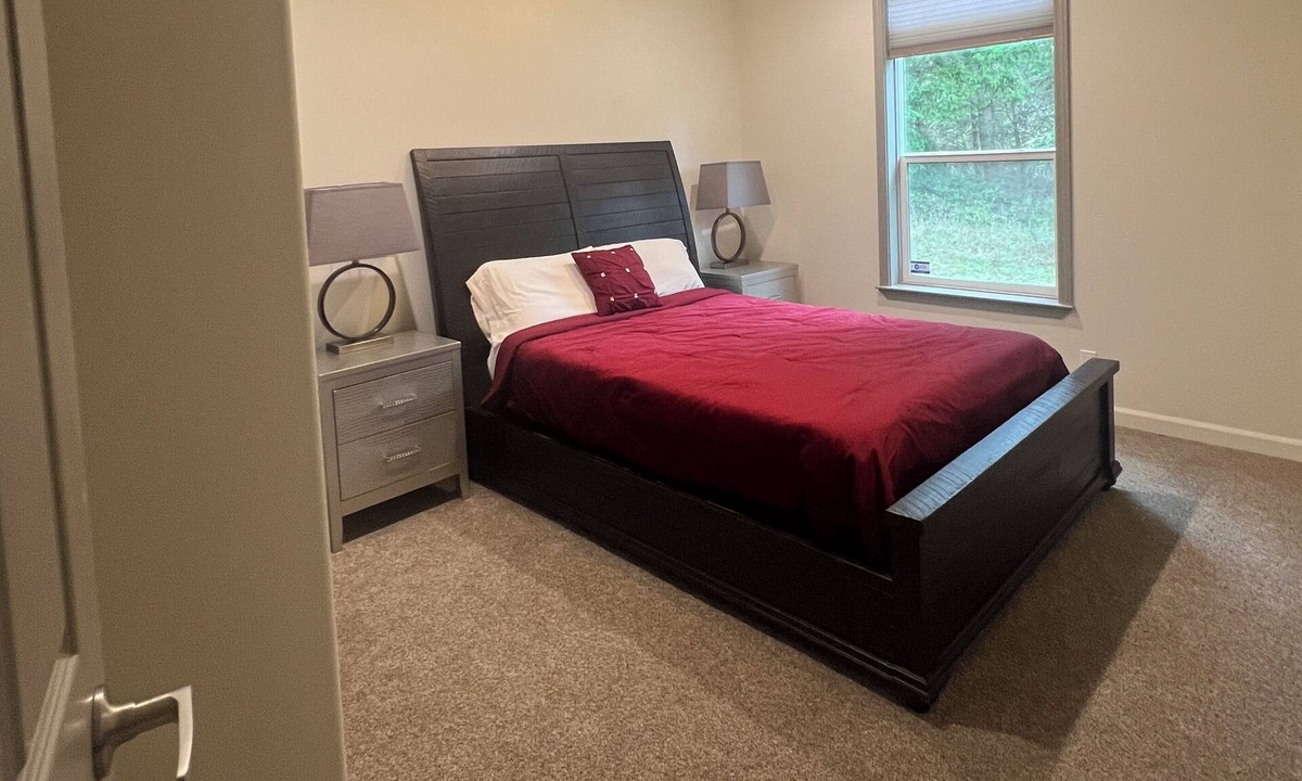 Adelma Beach House | Private Room + Full Bath ~ Tranquil Getaway to Relax & Unwind ~ WiFi + Amenities