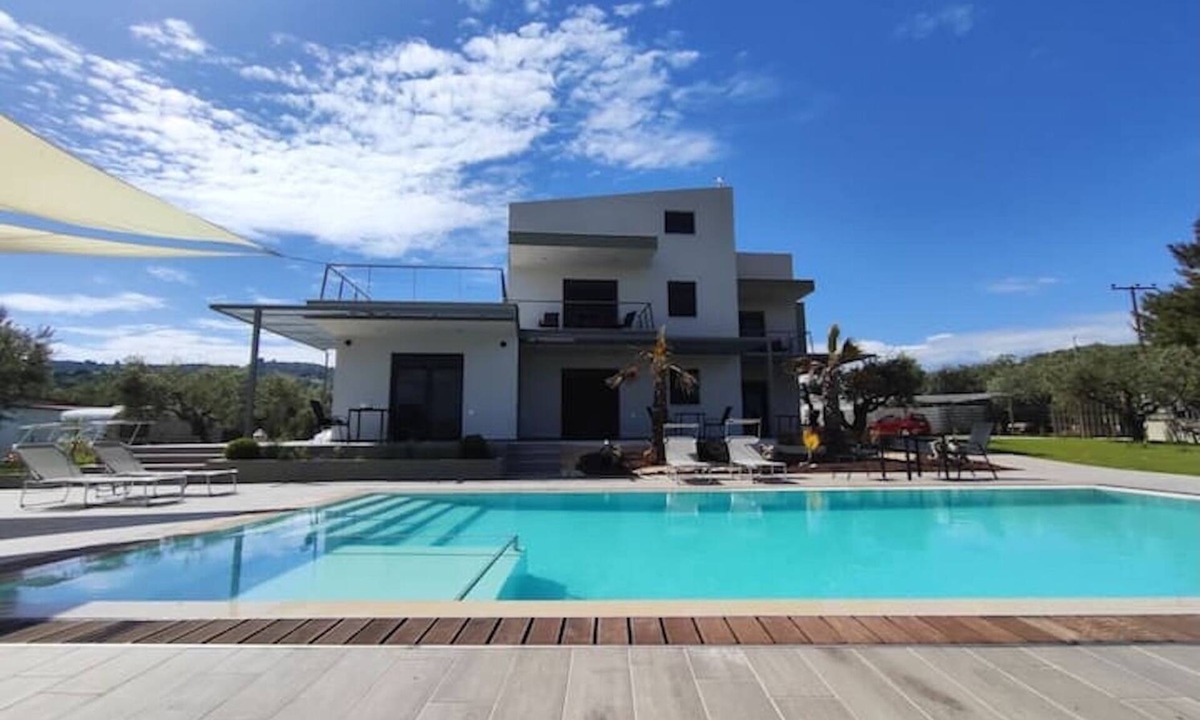 Sithonia Villa | Private room in villa in Ormos Panagias, Greece