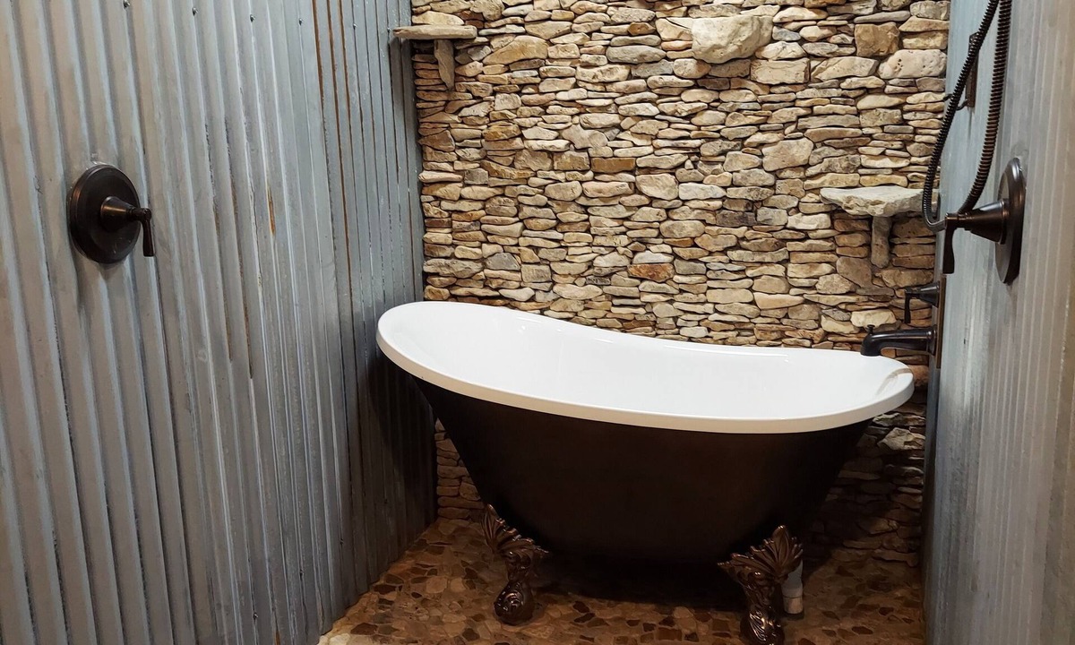Pineville House | Private, rustic country home with hot tub, movie theater and a view