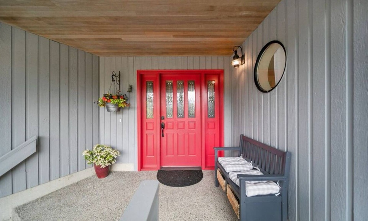 Tracyton Apartment | Private Single Bedroom Apartment Get A Way in the Woods!