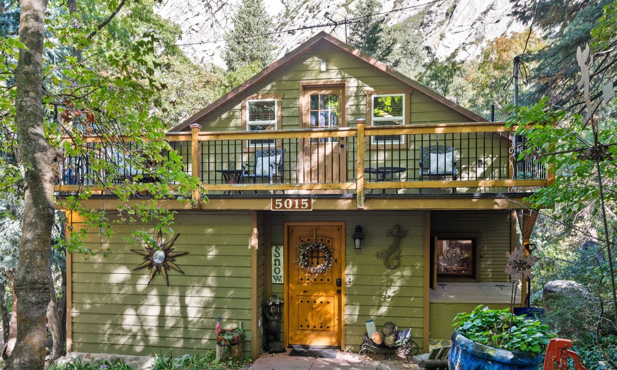 Snowbird Cabin | Private Ski/vacation cabin in canyon forest below ski resorts!