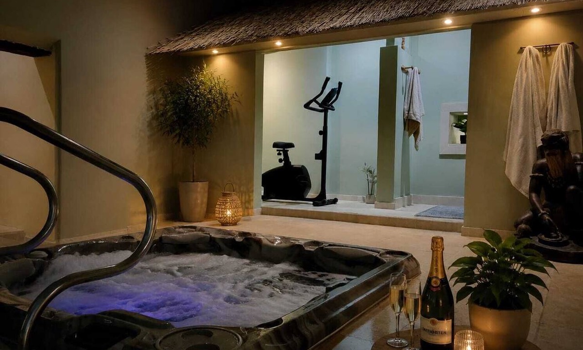 Roquemaure Apartment | Private Spa & Charming Patio (Near Avignon & the Vineyards)
