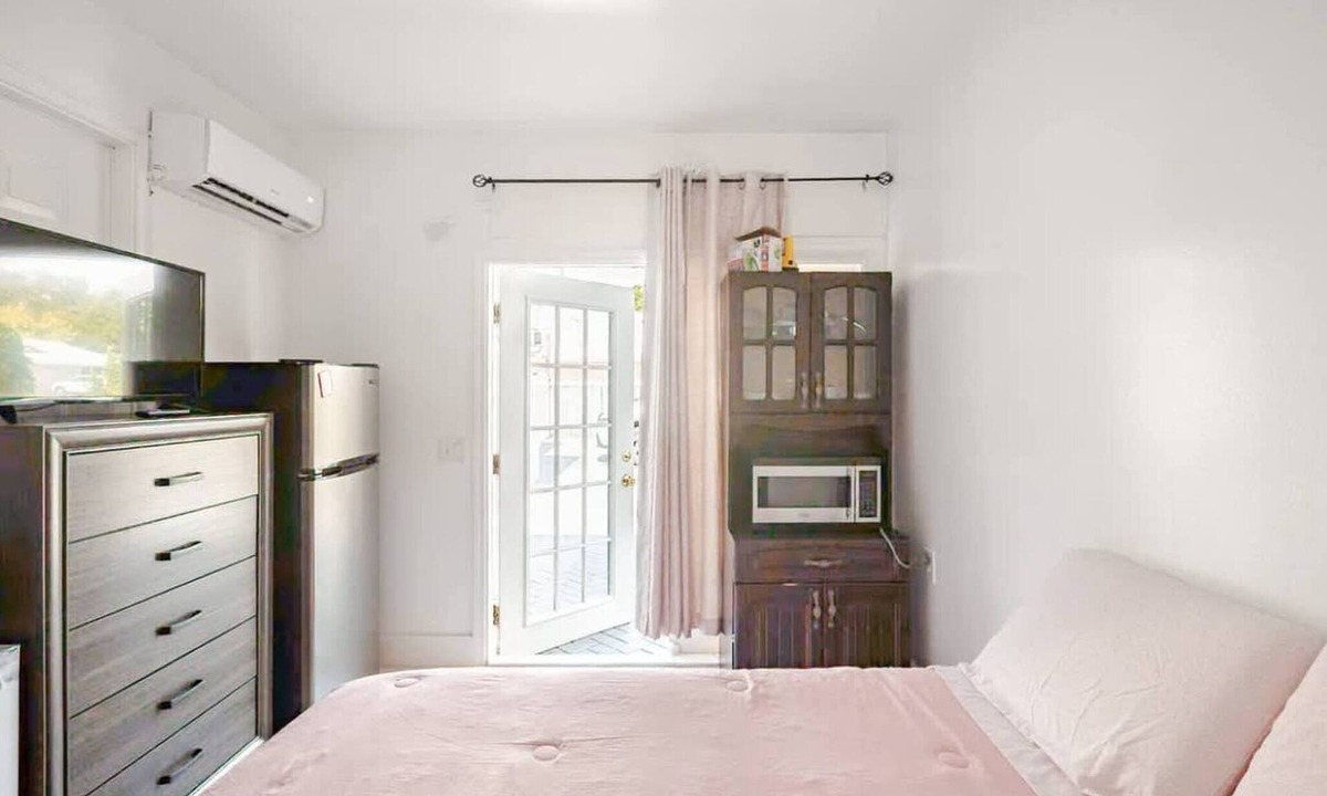 Florida Ridge Apartment | Private Studio Apartment in Vero Beach Florida