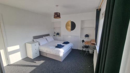 Newark upon Trent Apartment | Private Studio Apartment · Quiet · Sleeps 2