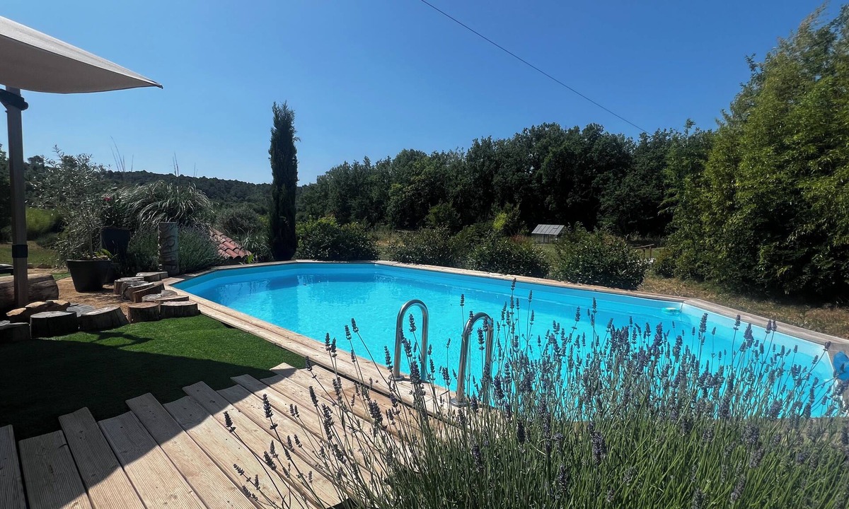 Tavernes Bed & Breakfast | Private suite in Provence surrounded by nature and animals near the Verdon river