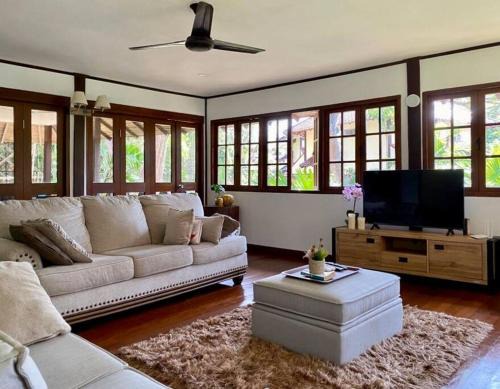 Batam Villa | Private Tropical 3 Bedroom Villa - Nongsa Village Batam