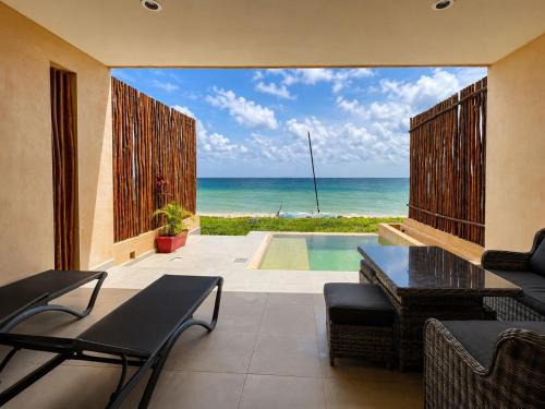 Telchac Puerto Apartment | Private villa among palms in Telchac