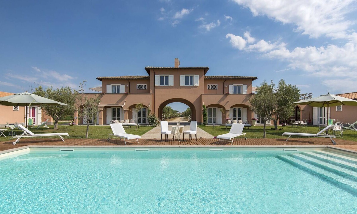 Marina Velca Villa | Private Villa with WIFI, A/C, private pool, TV, patio, panoramic view, close to Civitavecchia