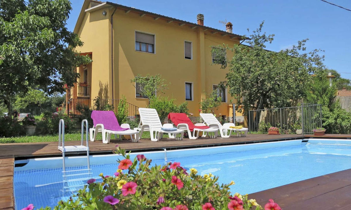 Laterina Villa | Private villa with pool near Arezzo nestled in the Natural Reserve of Bandella