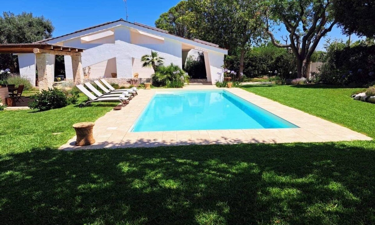 Capitolo Villa | Private villa with pool in Monopoli – privacy, comfort and slow living in Puglia