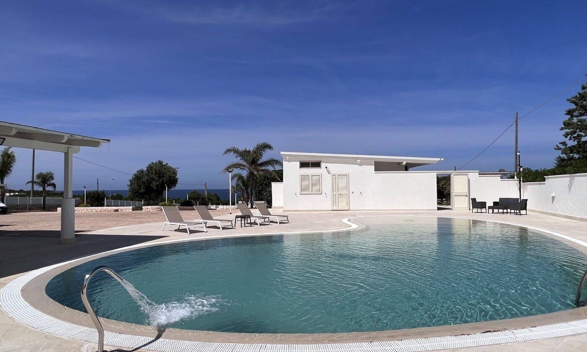 Capitolo Villa | Private Villa with WIFI, private pool, A/C, TV, veranda, panoramic view, close to Polignano a Mare