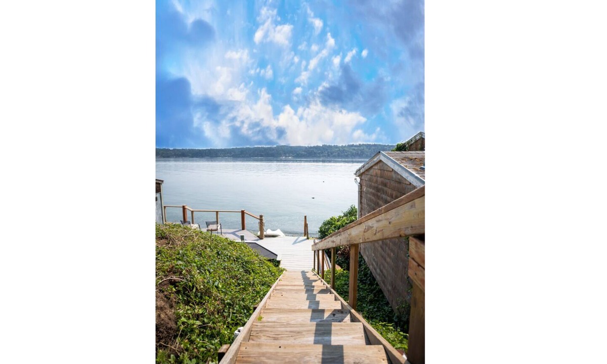 Gig Harbor House | Private Waterfront Escape