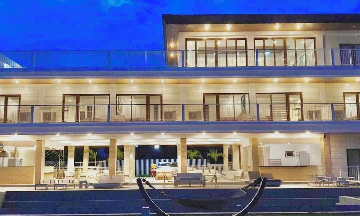 Maribago House | Privé is a modern private 8-bedroom resthouse. A private sanctuary for everyone.