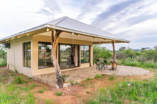 Voigtland Cabin | Progress Guest Farm