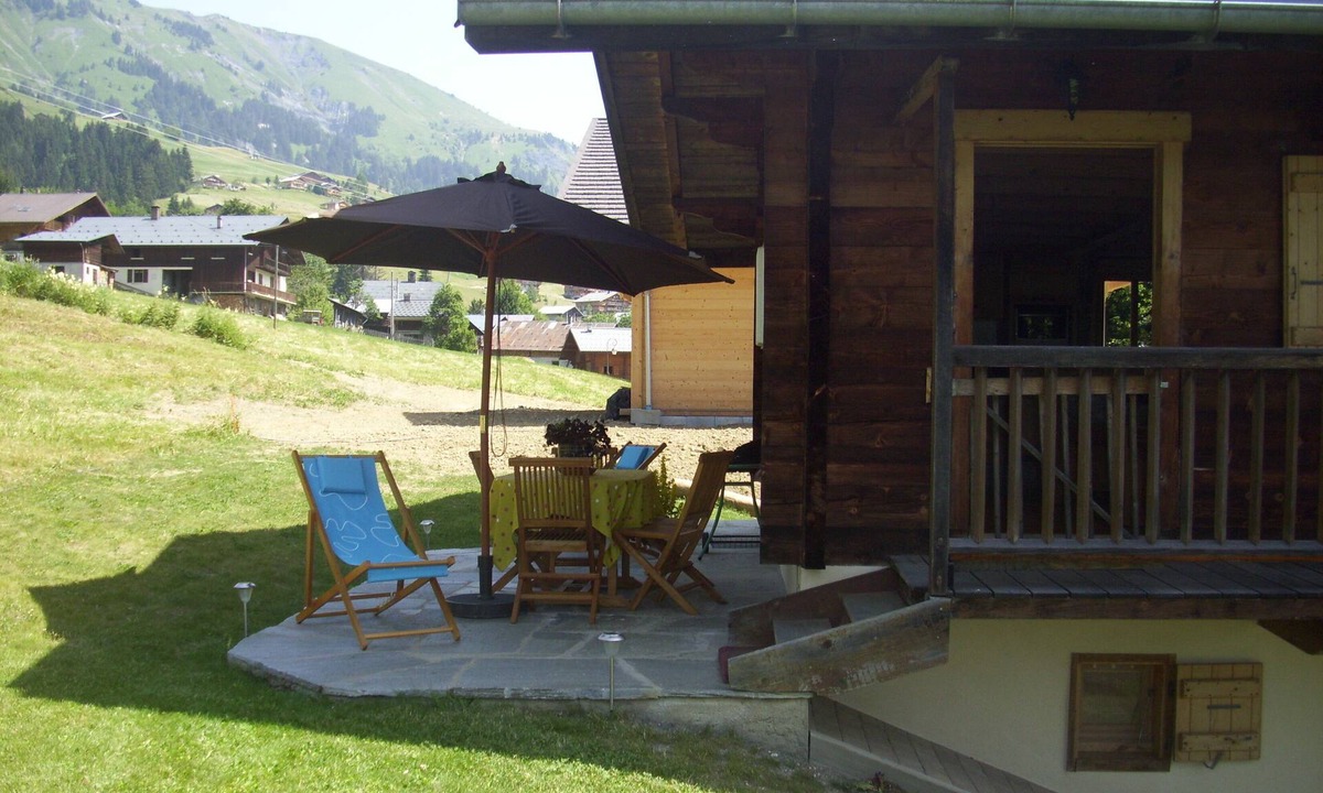 Hauteluce Ski Chalet | PROMOTION Typical Beaufort chalet