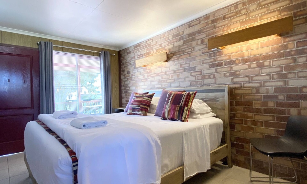 Proserpine Hotel | Proserpine Motor Lodge