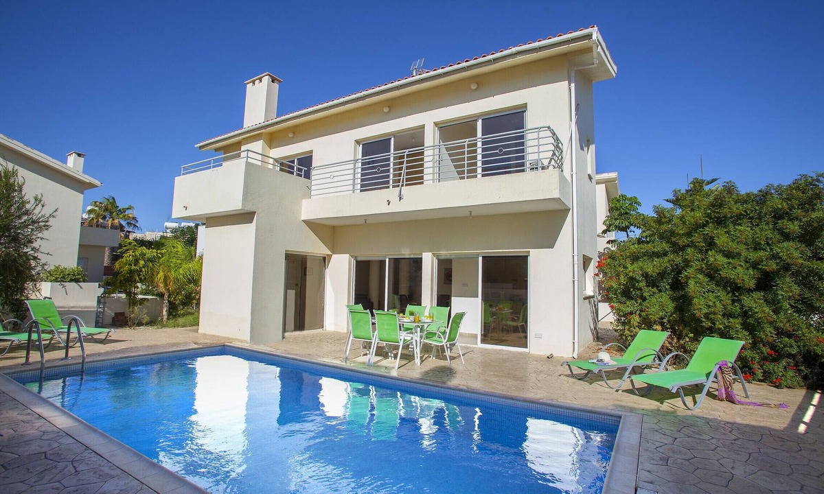 Protaras Villa | Protaras Fig Tree Bay Villa Theodora 8
