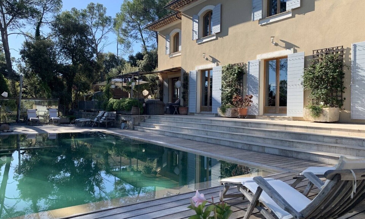 Le Thoronet House | PROVENCAL VILLA WITH STYLISH INTERIOR