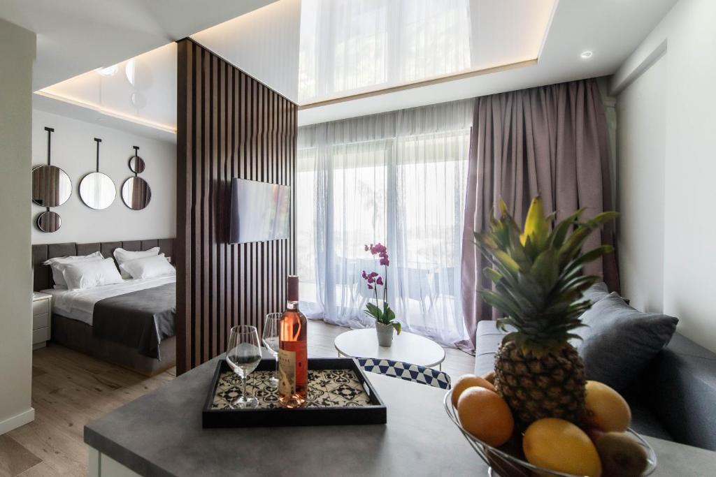 Kotor Apartment | Przice Gardens Apartment with Pool