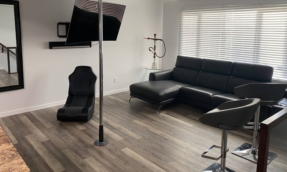 Northwest Edmonton House | Pub style get away. Back by popular demand.
