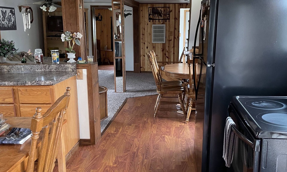 Nahma House | Public Boat Launch w/Big Bay de Noc, Lake Michigan Access & Trailhead in Town