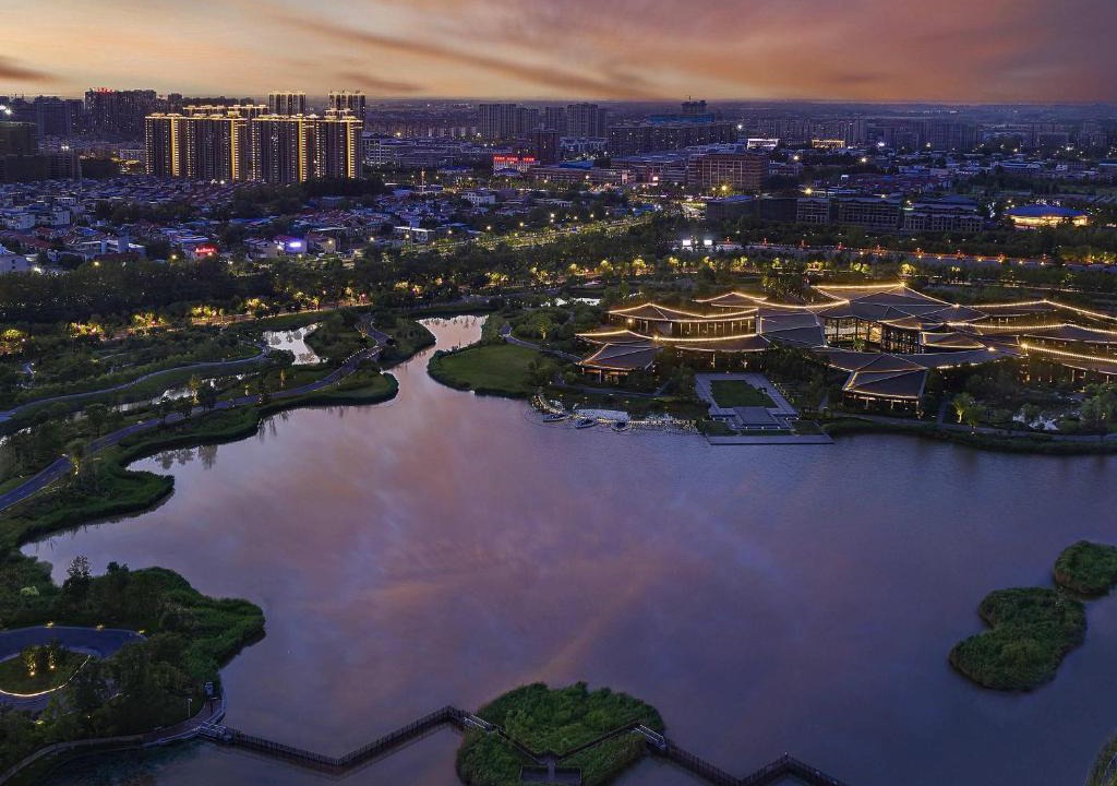 Longting District Hotel | Pullman Kaifeng Jianye