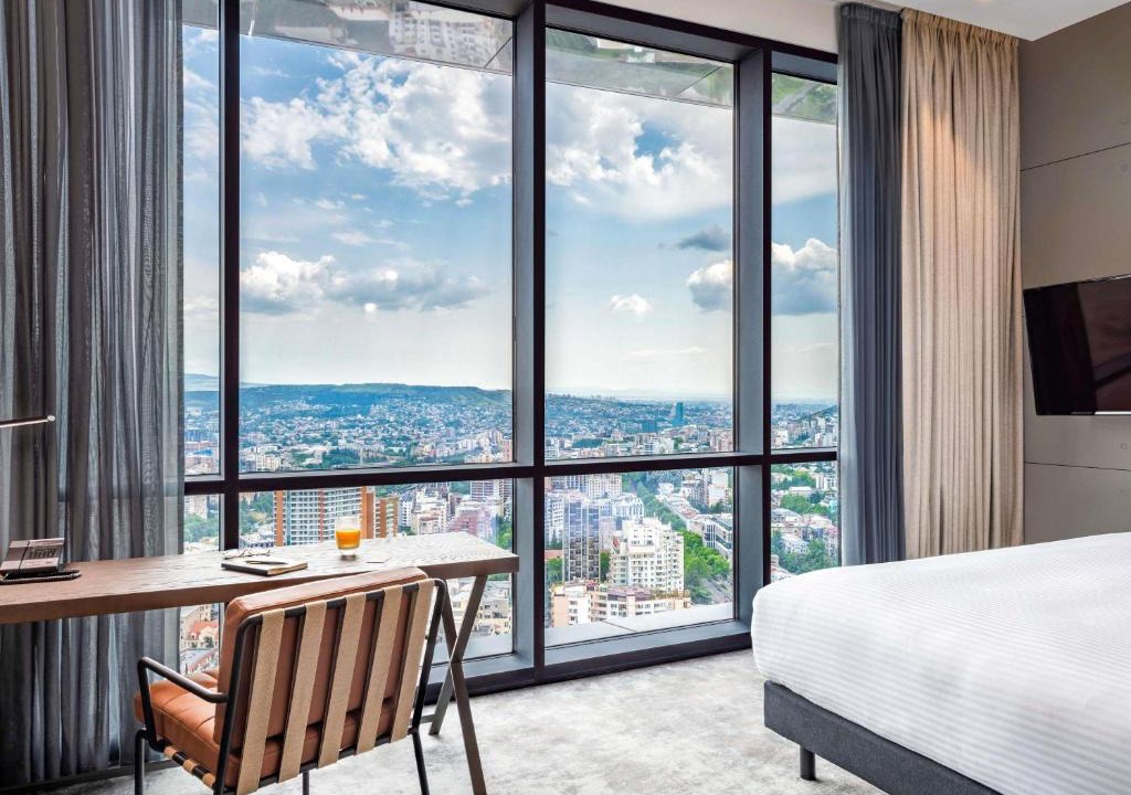 Vake Hotel | Pullman Tbilisi Axis Towers