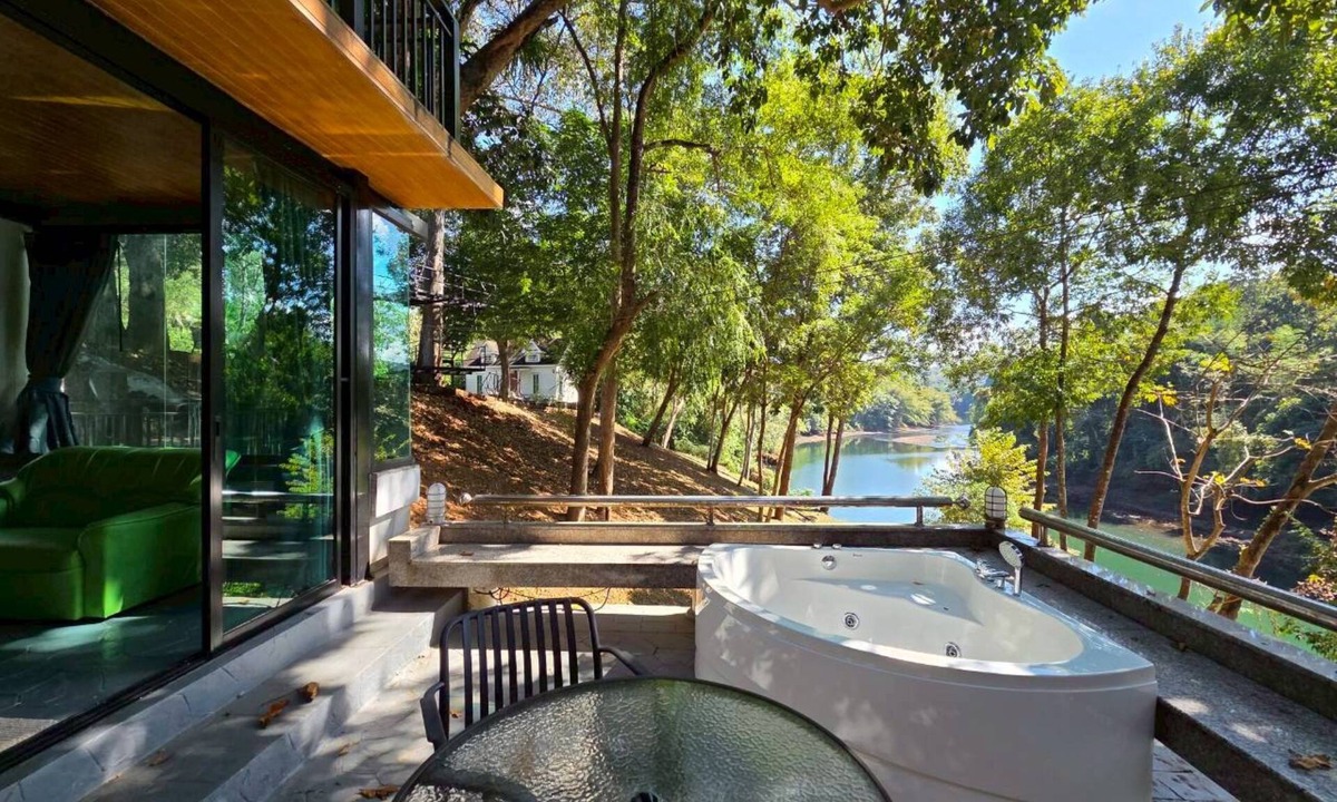 Thong Pha Phum Resort | Puprai Tarnnarm Resort
