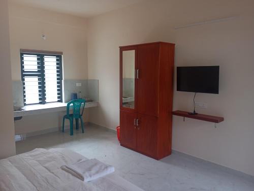 Kedavur Hotel | PURAYIL Rooms
