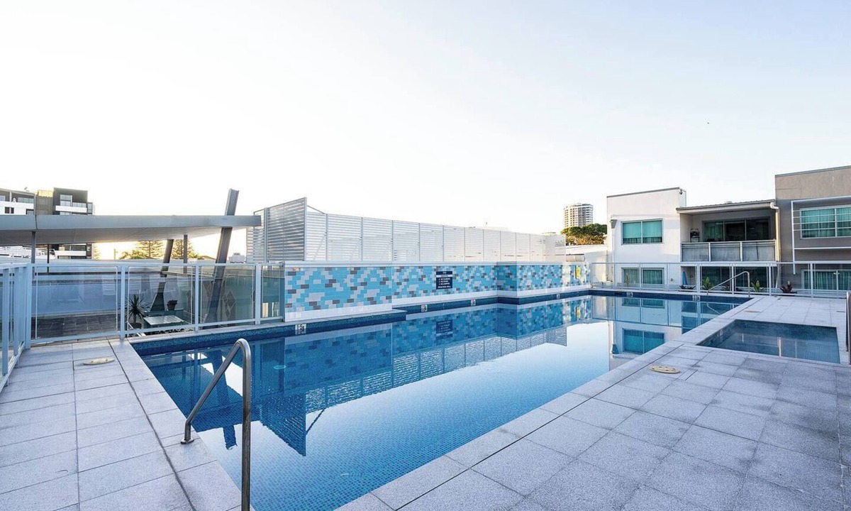 Palm Beach Apartment | Pure Palm Beach Bliss at The Pavilions on Fifth