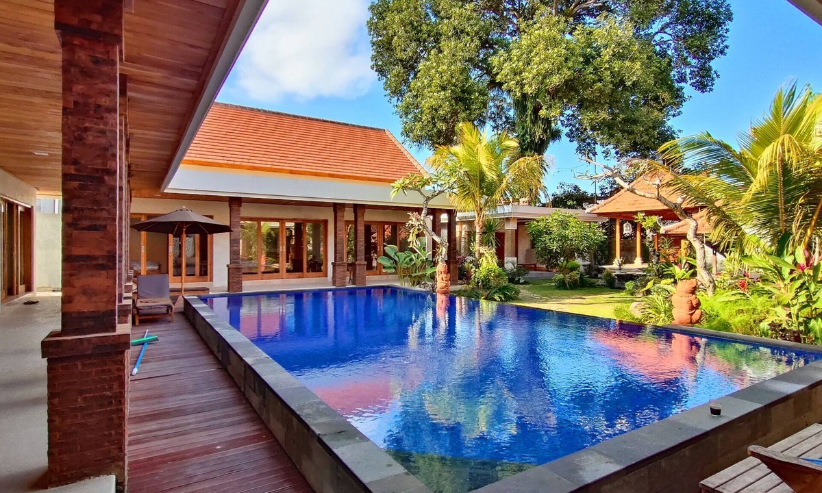 Karangasem Hotel | Puri Abian Ari
