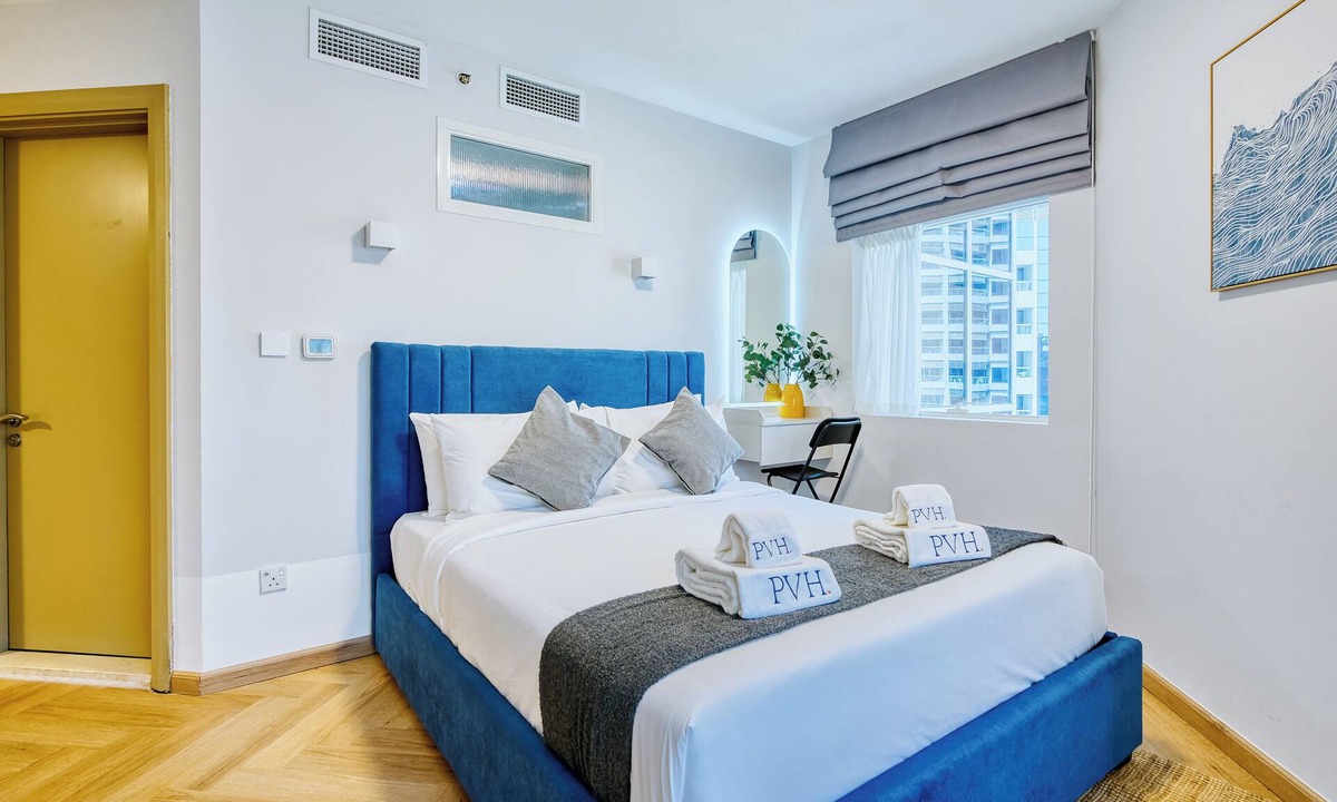 Jumeirah Lake Towers Apartment | PVH - Cozy Central Studio - Dubai Gate 1