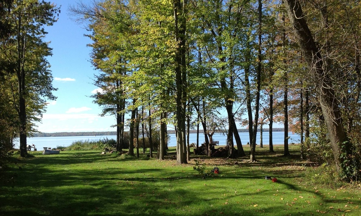 Pymatuning Central Cabin | Pymatuning Lake is great for fishing , boating, and swimming.