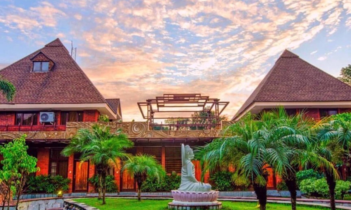 Bullawala Resort | Pyramid Home Divine