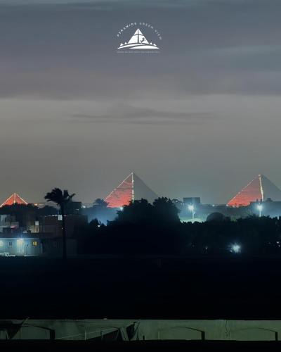 Giza House | Pyramids Green View