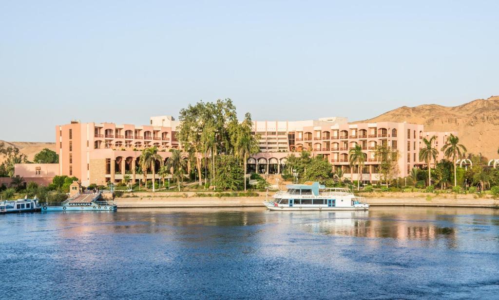 Aswan Hotel | Pyramisa Island Hotel Aswan