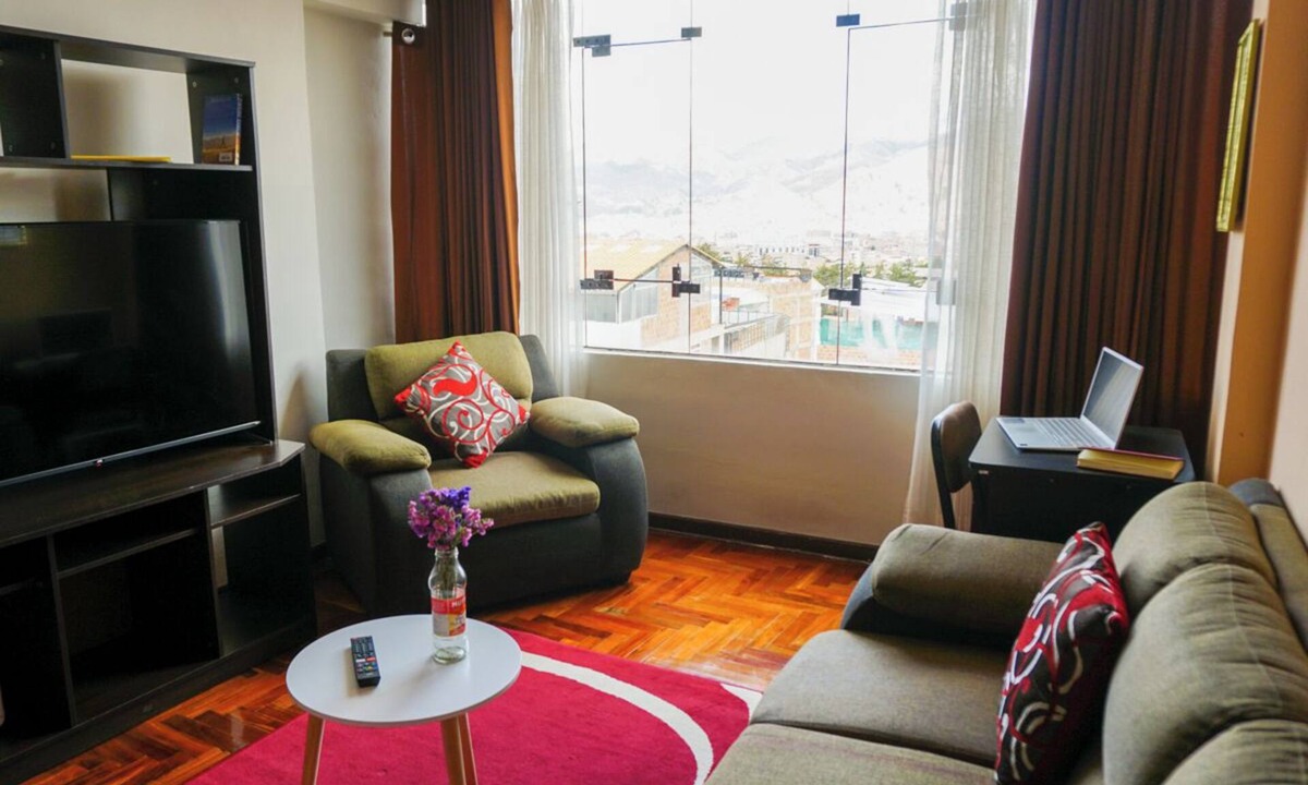 Cusco Historic Center Apartment | Qosqo: Comfortable apartment with a stunning view. Independent living room!