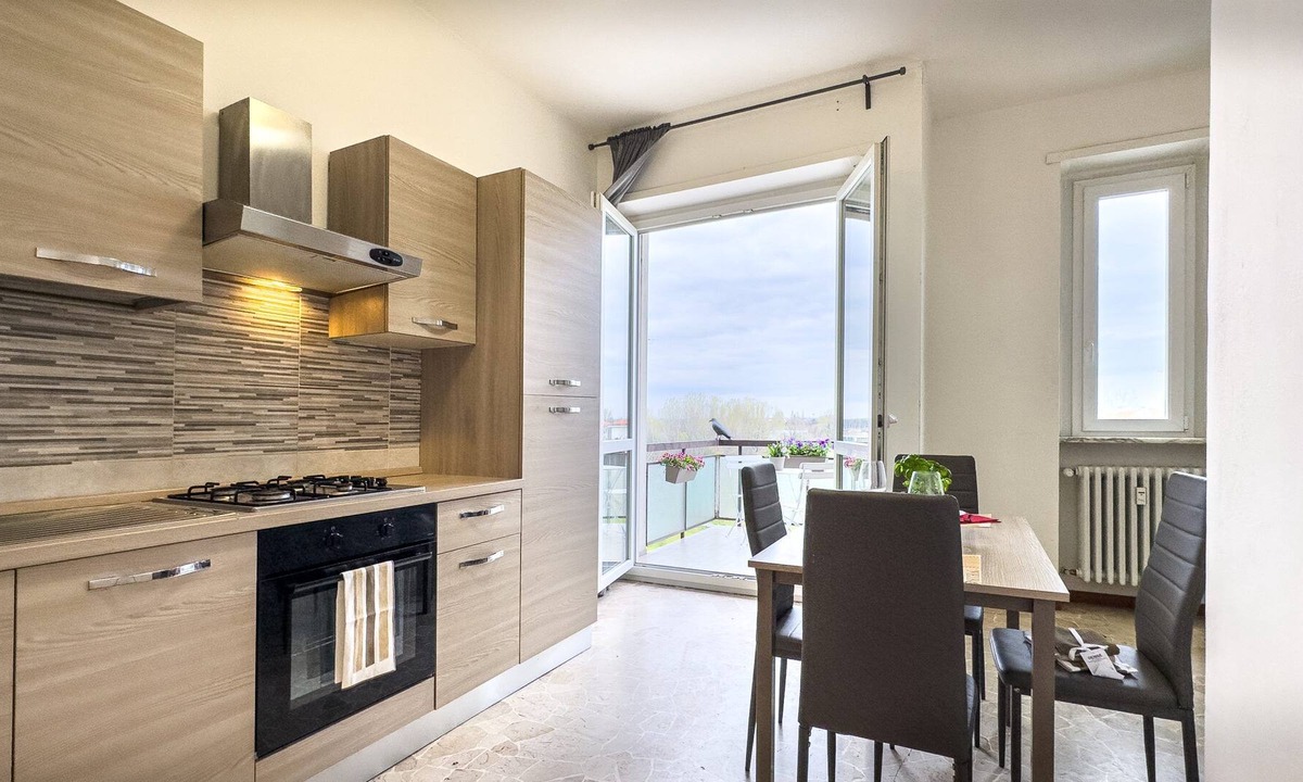 Cesano Boscone Apartment | Quadrilocale