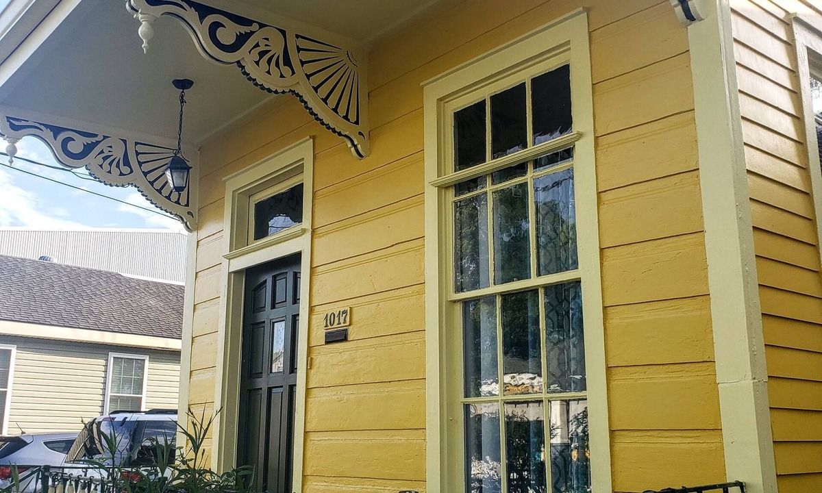 McDonough Cottage | Quaint 1930s Algiers Shotgun- 6 Min. Ferry to French Quarter! Safe & quiet area!