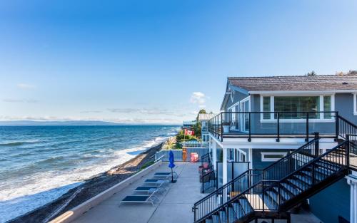 Regional District of Nanaimo Apartment | Qualicum Beach Ocean Suites