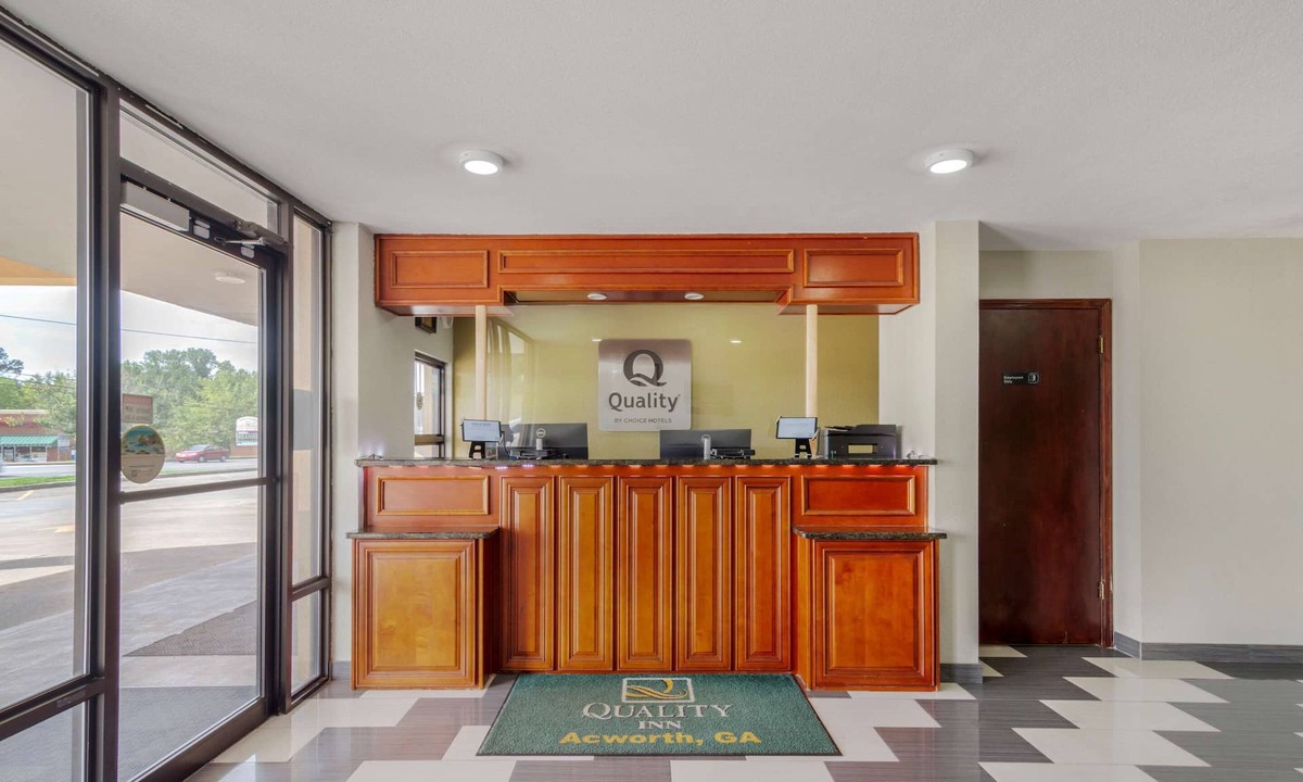 Acworth Hotel | Quality Inn Acworth North