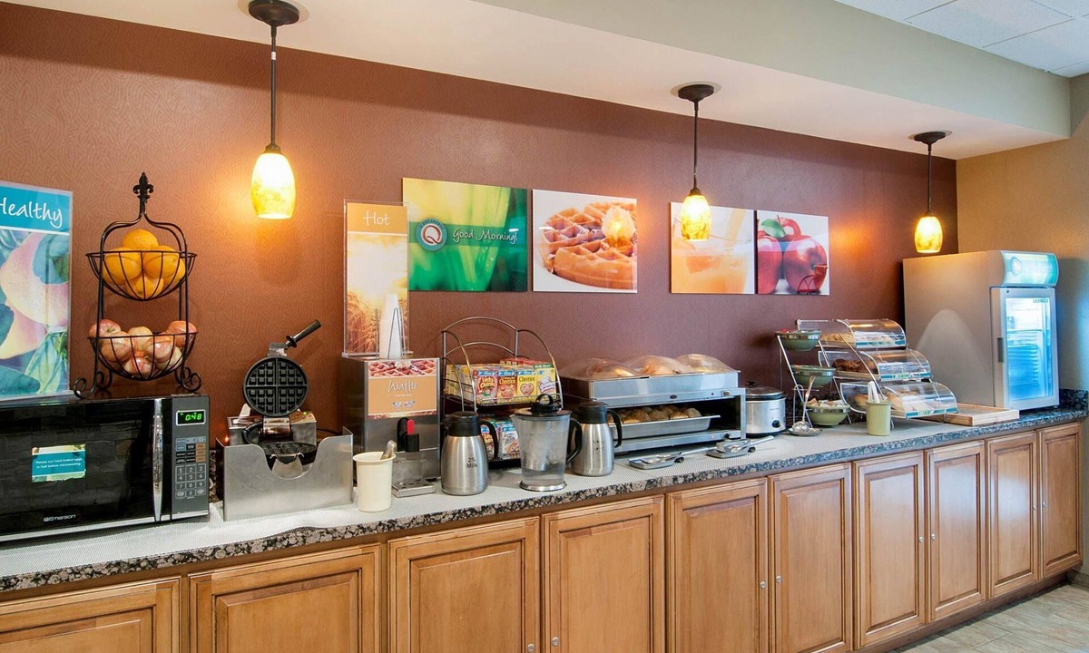 Sprague Hotel | Quality Inn Beckley