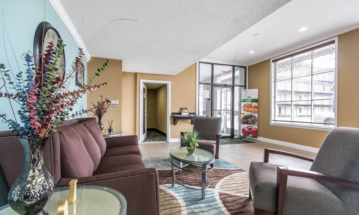 Central Business District Hotel | Quality Inn Downtown Historic District
