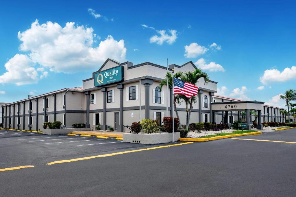 Fort Myers Hotel | Quality Inn Fort Myers Cape Coral