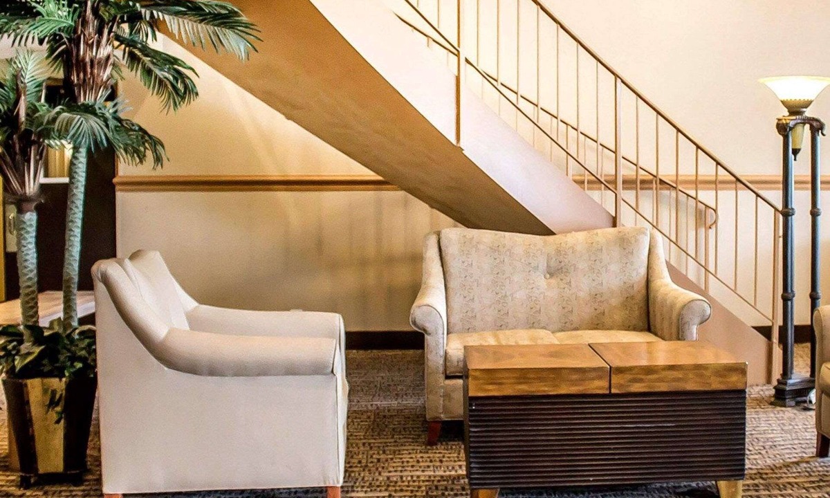 Lima Hotel | Quality Inn Lima Northeast